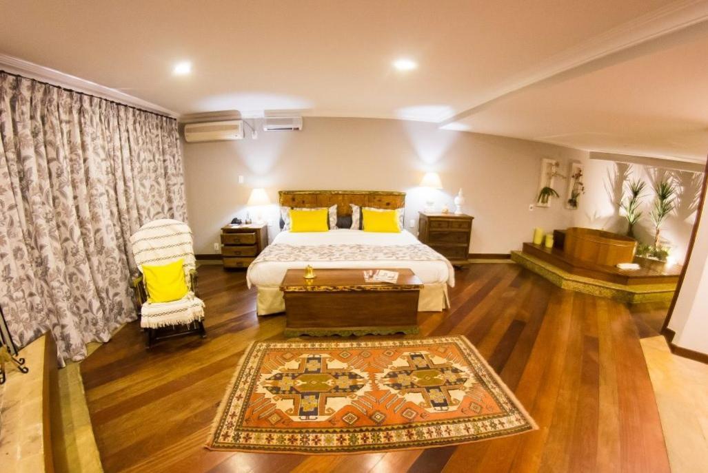 Royal Room