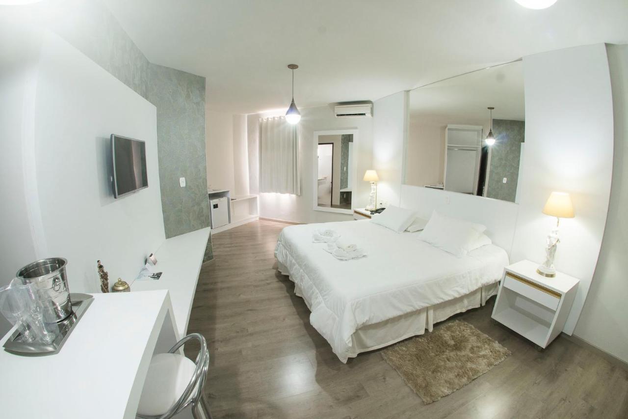 Queen Suite Spa Bath