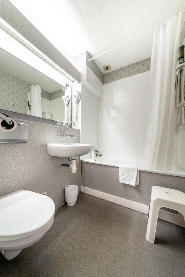 Double Room Bath,996122059:JPEG