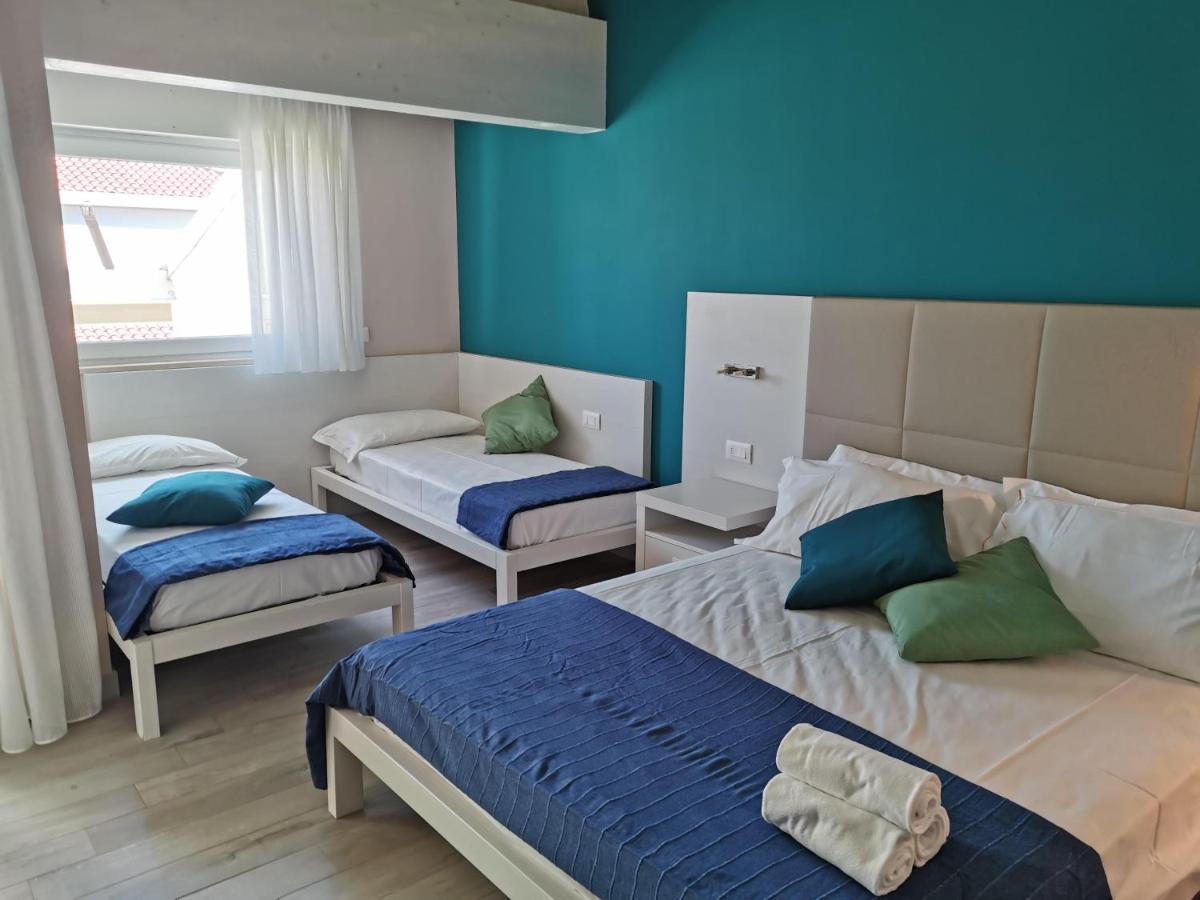 Quadruple Room Terrace