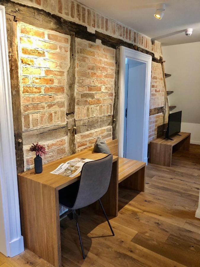 One-Bedroom Suite,998943036:JPEG