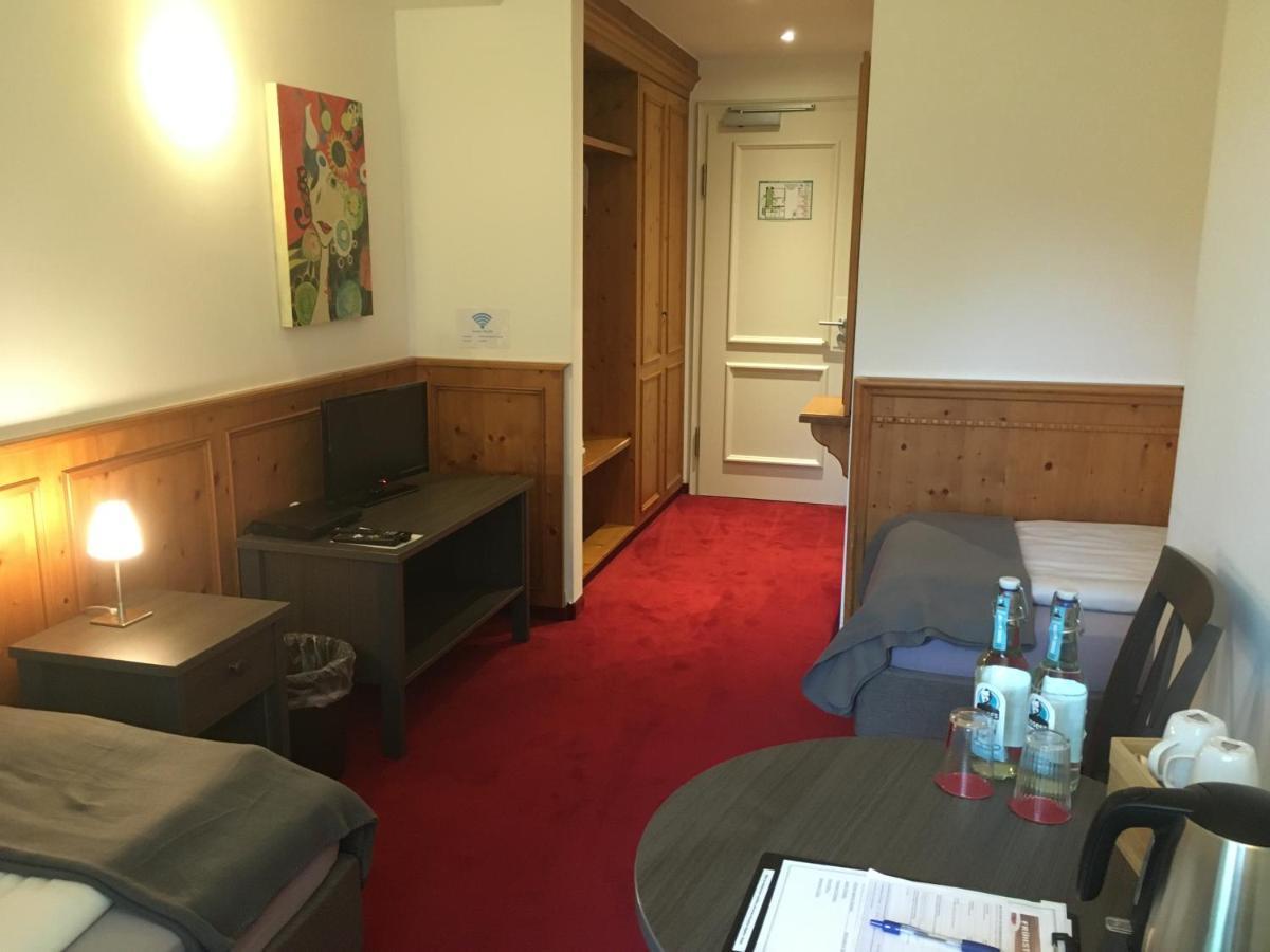 Economy Twin Room