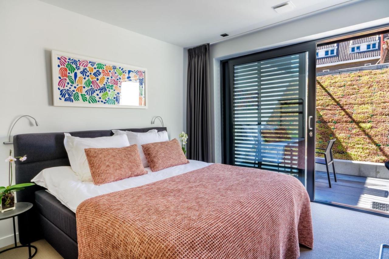King Room Garden View