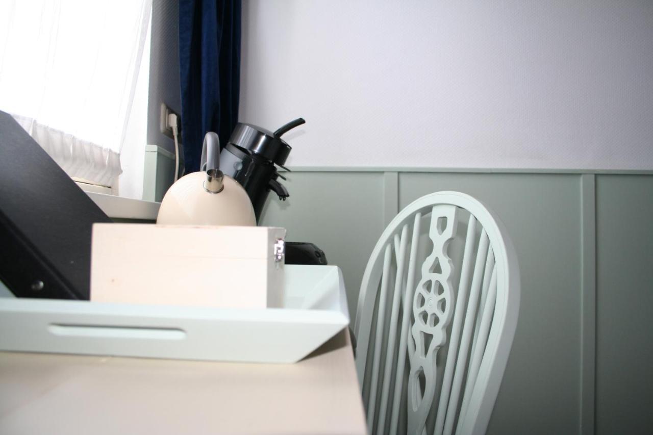 Single Room Private Bathroom