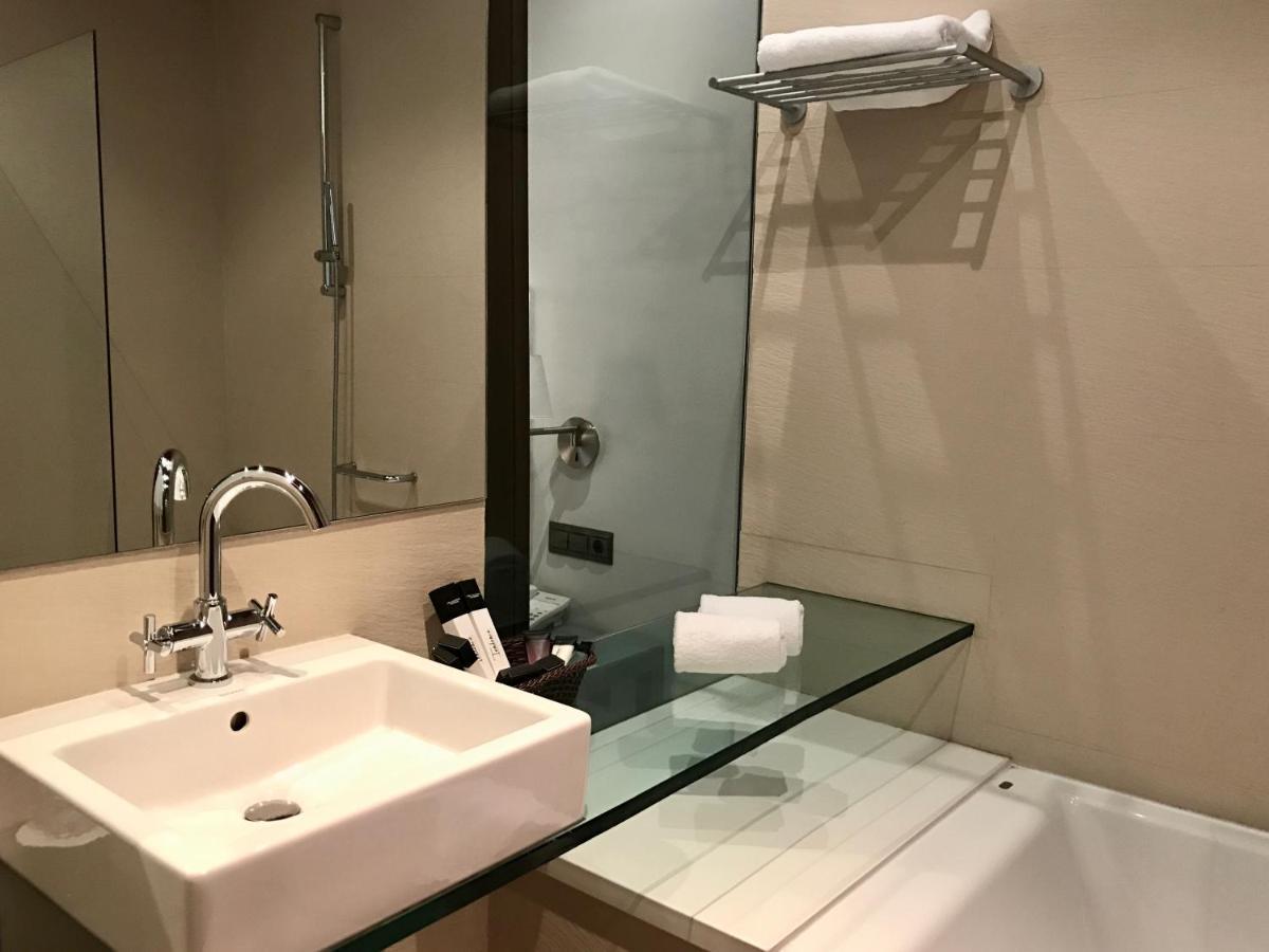 Double or Twin Room Garden View