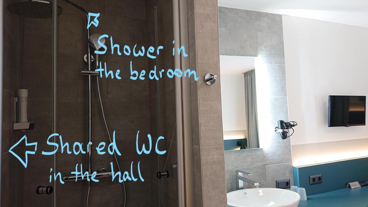 Double Room Private Shower Shared Toilet,1589416784:JPEG