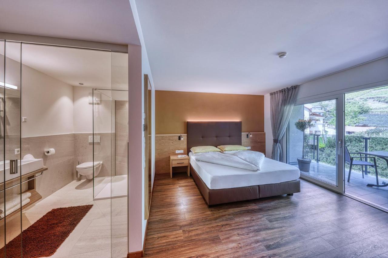 Double Room Mountain View