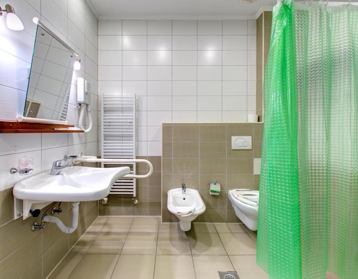 Triple Room Disability Access