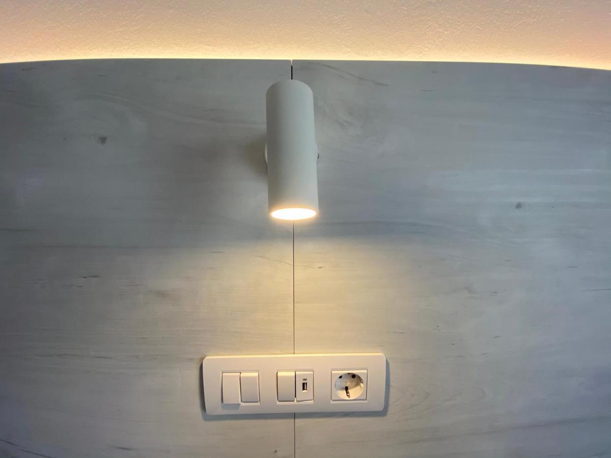 Standard Triple Room,1204592956:JPEG