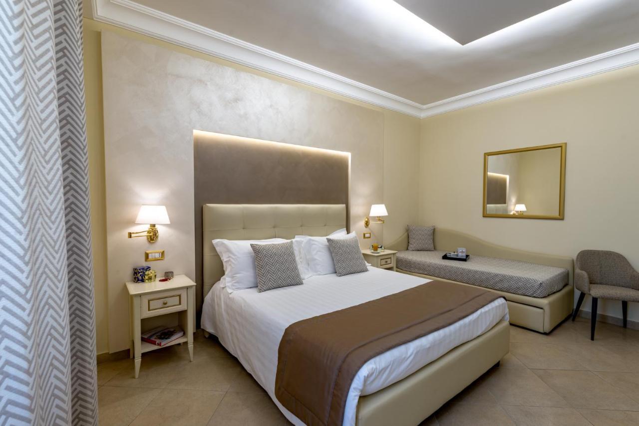 Junior Suite,999195432:JPEG