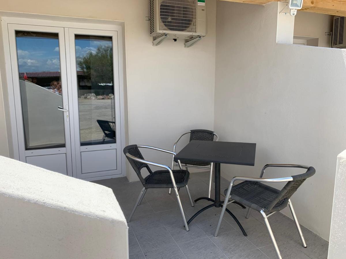 Triple Room Terrace,1765203862:JPEG
