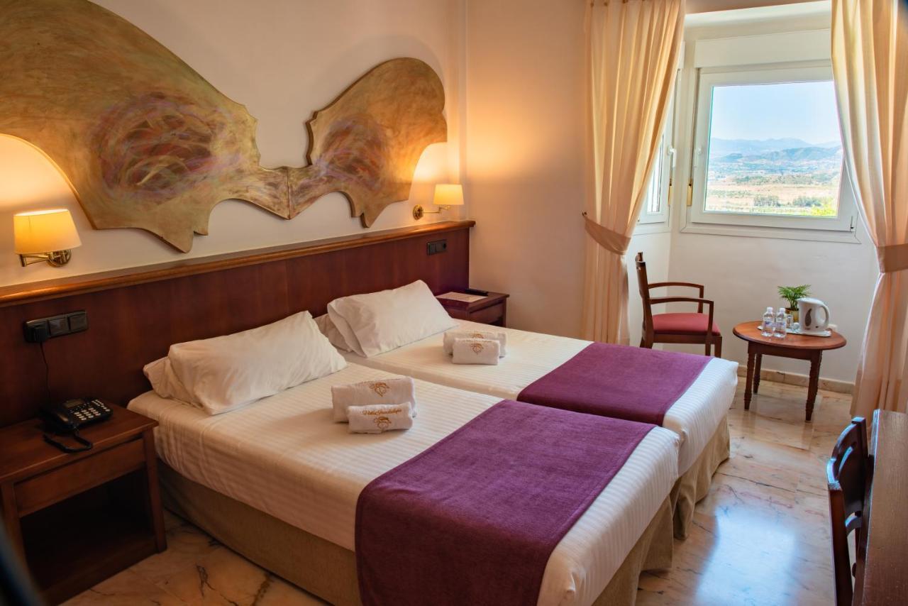 Double or Twin Room,997892838:JPEG