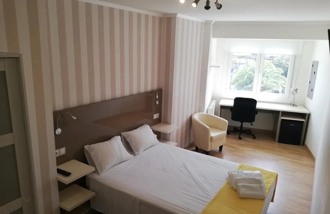 Residencia Compostela-1