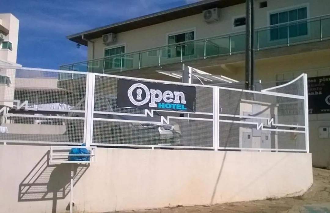 Open Hotel-1