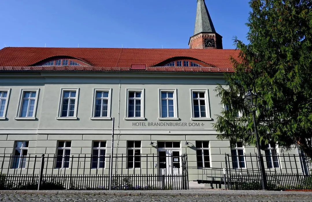Hotel Brandenburger Dom-1