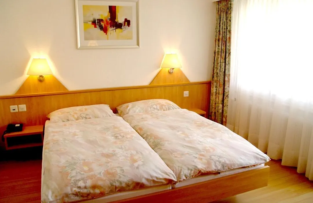 Hotel Eden No. 7-1