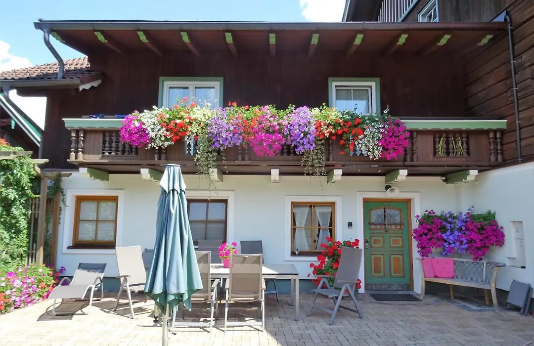 Fruehstueckspension Klinglhub-1