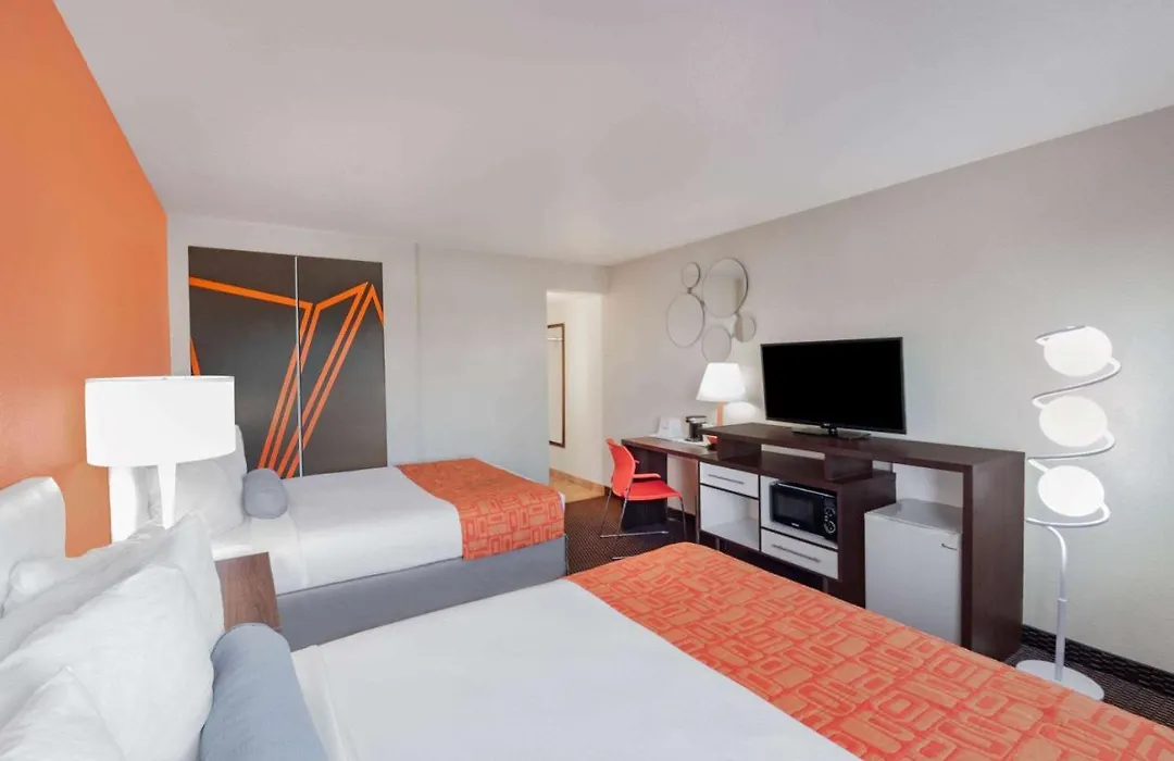Howard Johnson By Wyndham Flagstaff-1