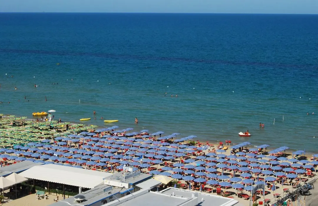 Hotel Caravelle-1