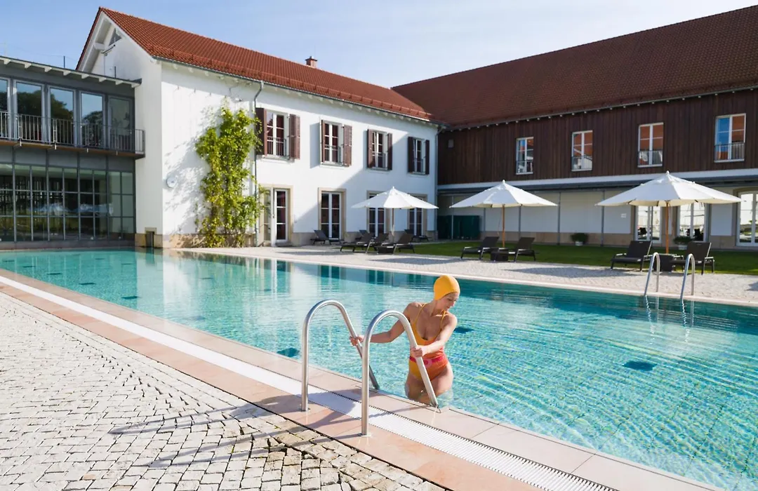 Gräflicher Park Health&Balance Resort-1