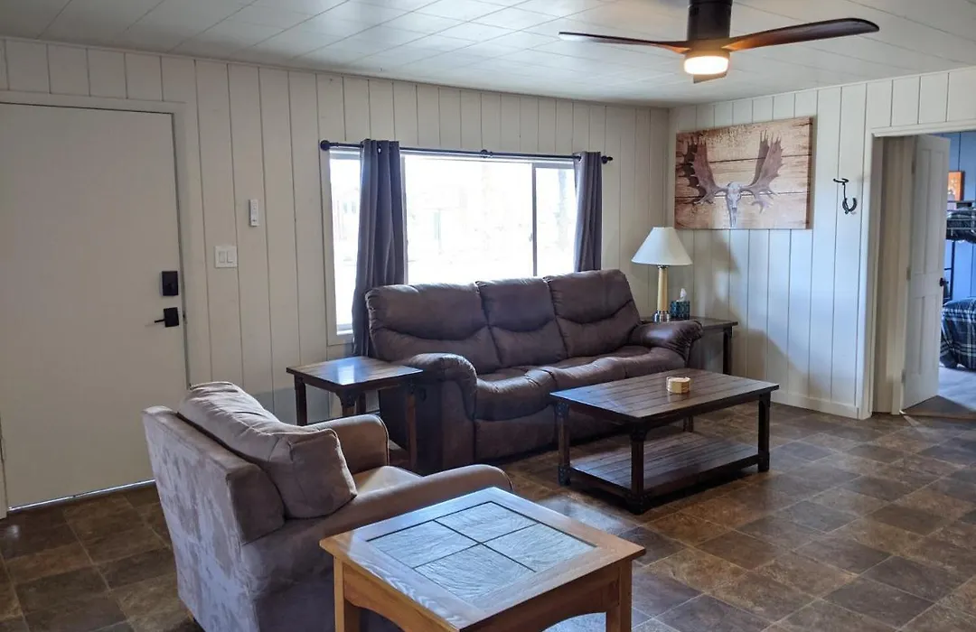 Slackwater Inn-1