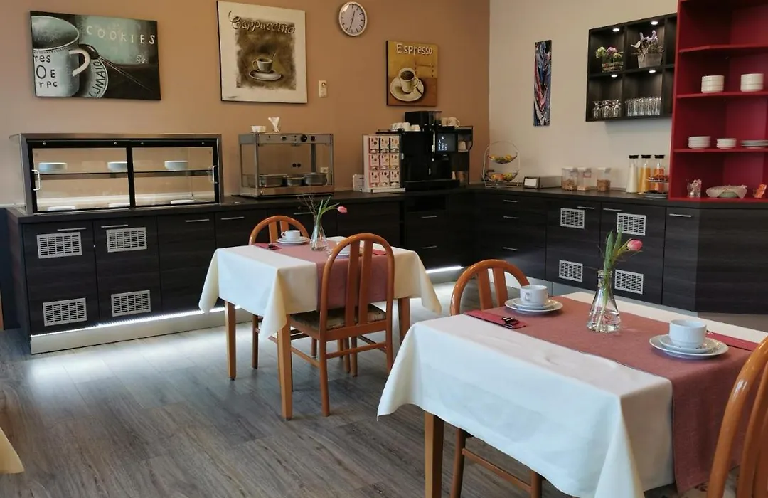 Hotel Mainperle-1