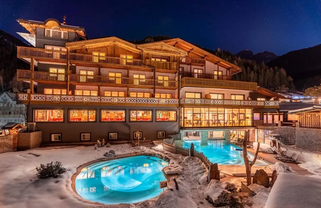 Croce Bianca Leisure & Spa Hotel-1