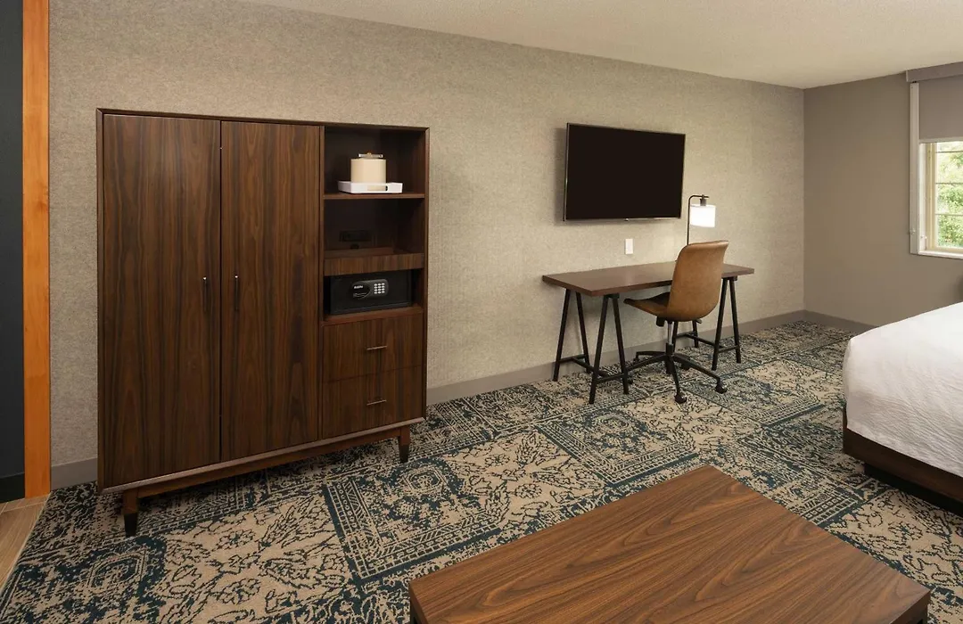 Four Points By Sheraton Chicago Schaumburg-1