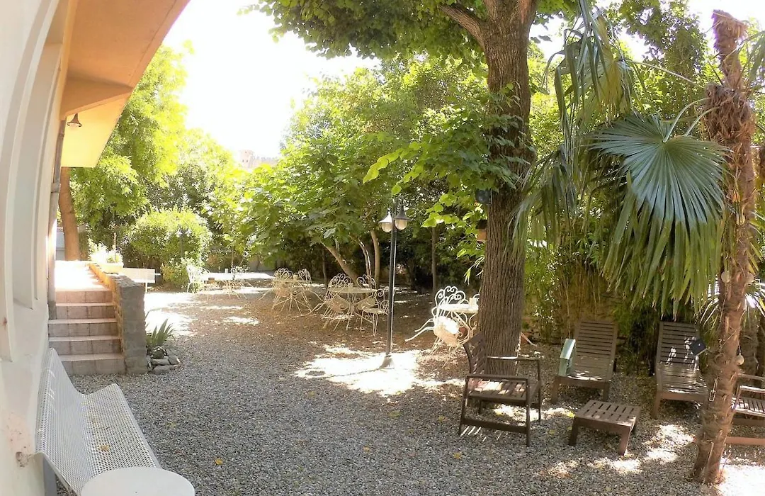 La Villa Carcassonne, piscine chauffée, Cité à 600m, Clim, Parking, Borne VE-1
