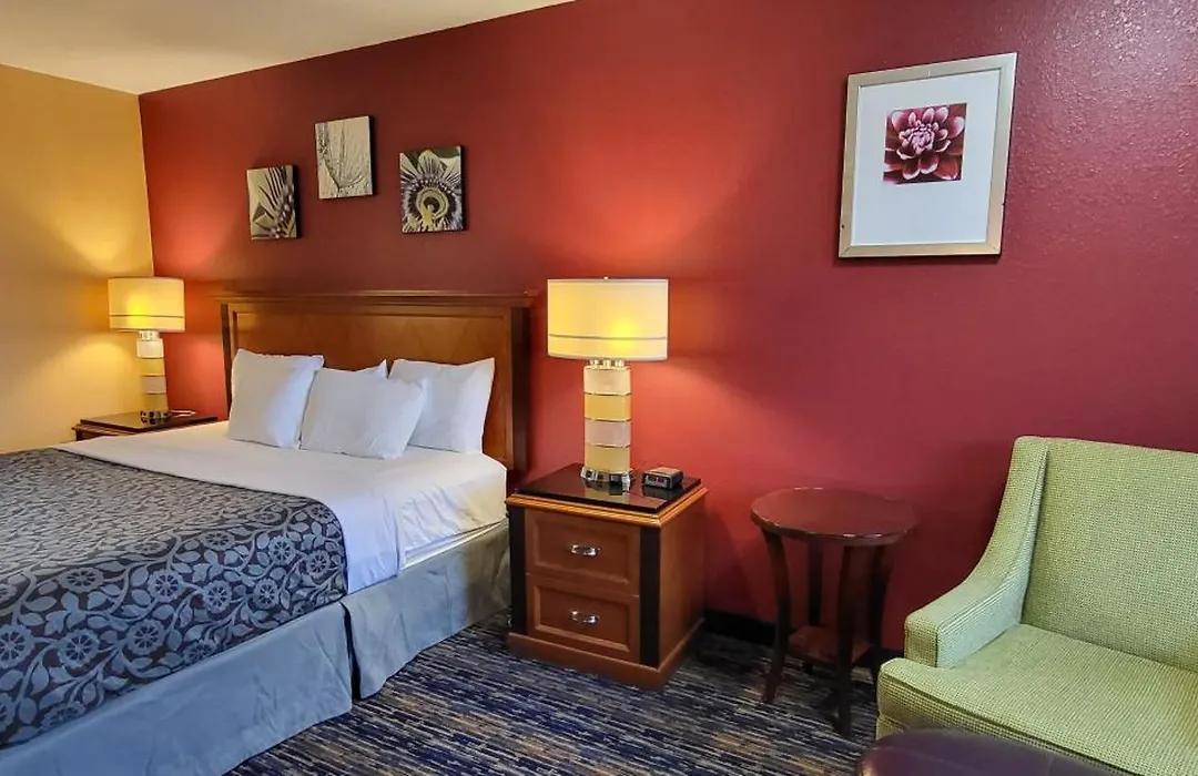 Olympic Inn & Suites Port Angeles-1