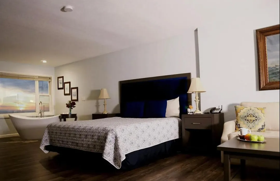 Hotel Breakers-1