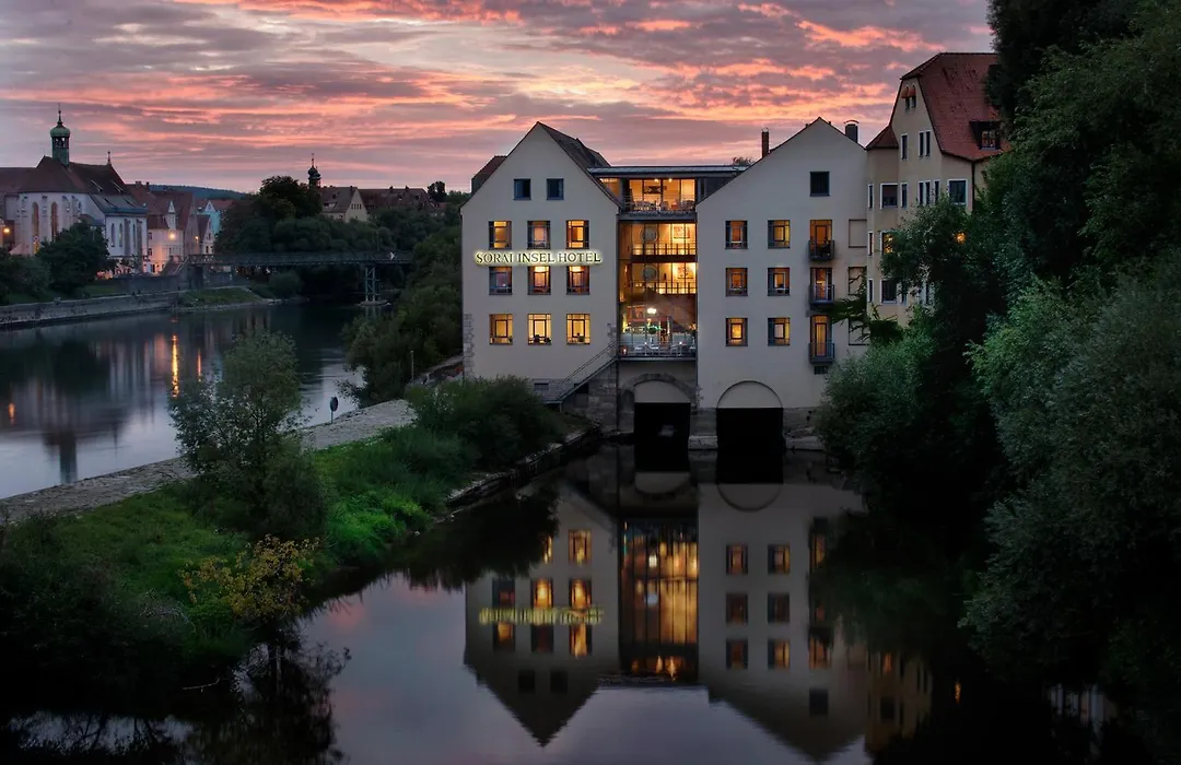 SORAT Insel-Hotel Regensburg-1