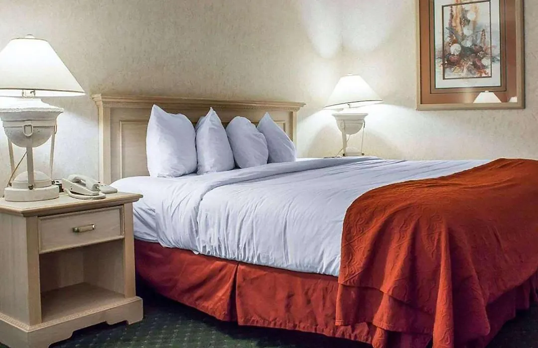La Quinta Inn & Suites By Wyndham Safford Copper Valley-1