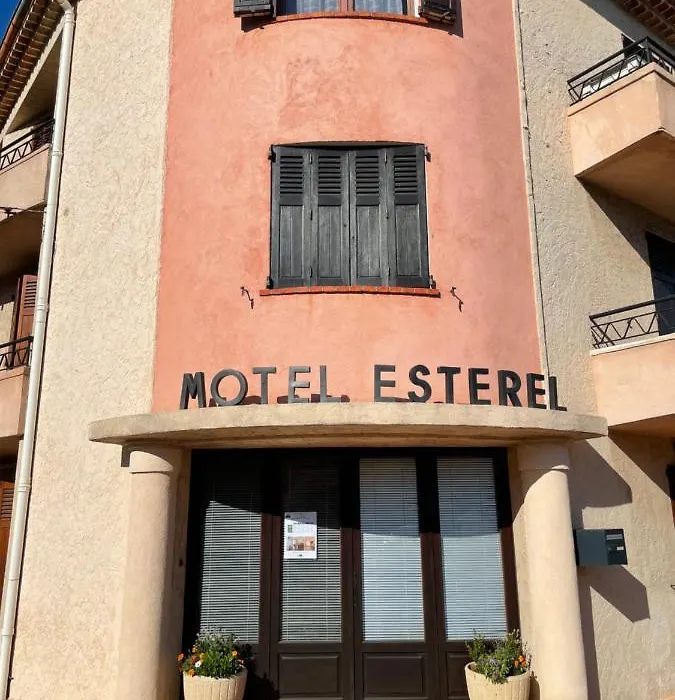 Motel Esterel-1