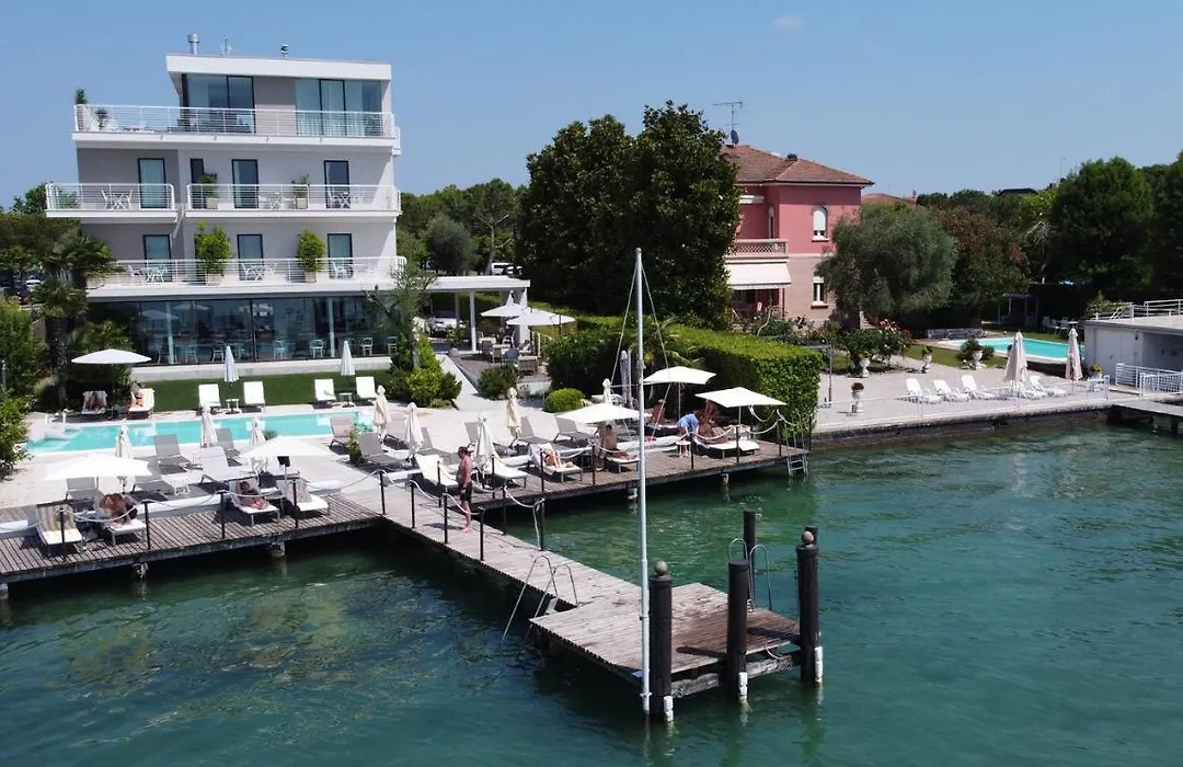 Aqva Boutique Hotel (Adults Only)-1