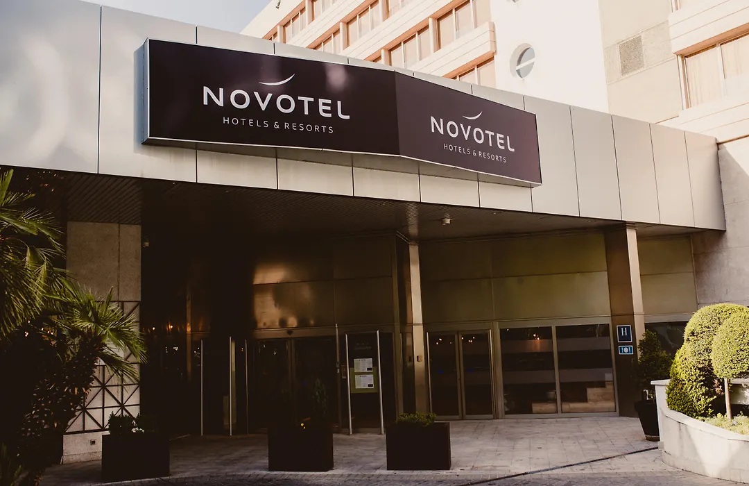 Novotel Campo De Las Naciones-1