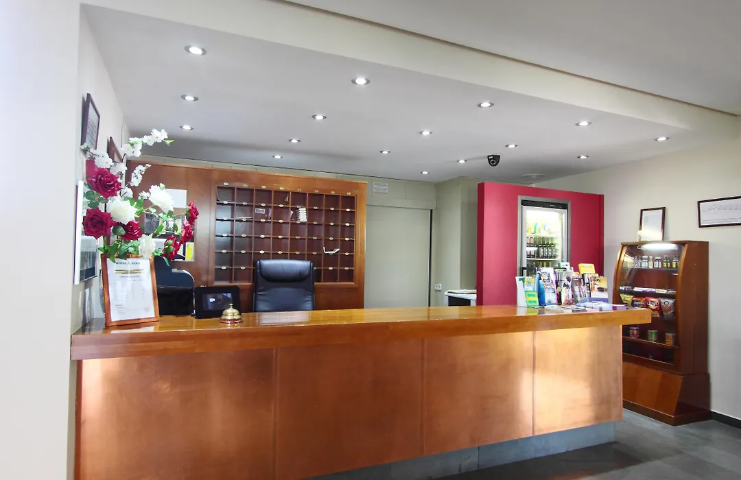 Hotel Abril-1