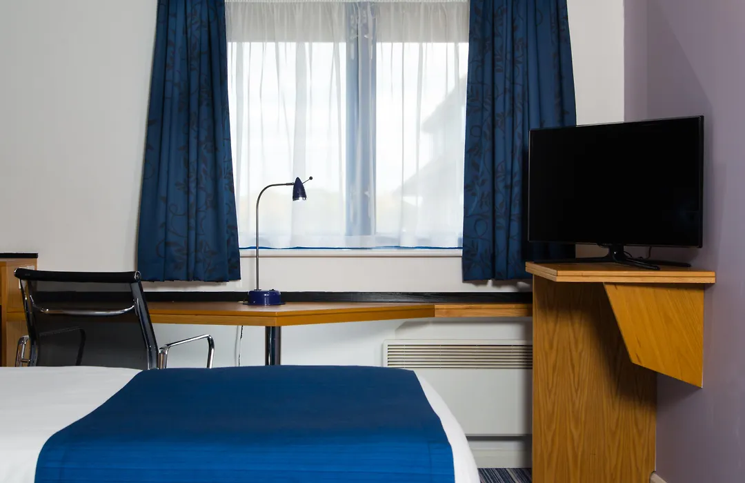 Holiday Inn Express London - Wandsworth By Ihg-1