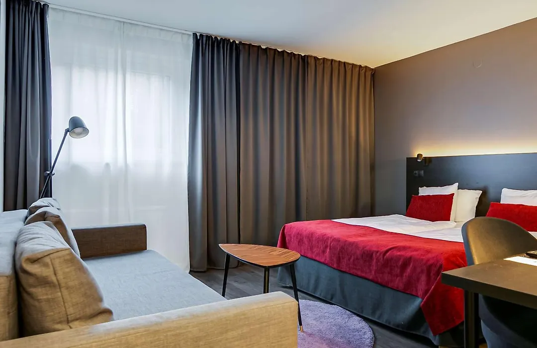 Best Western Hotel Savoy-1