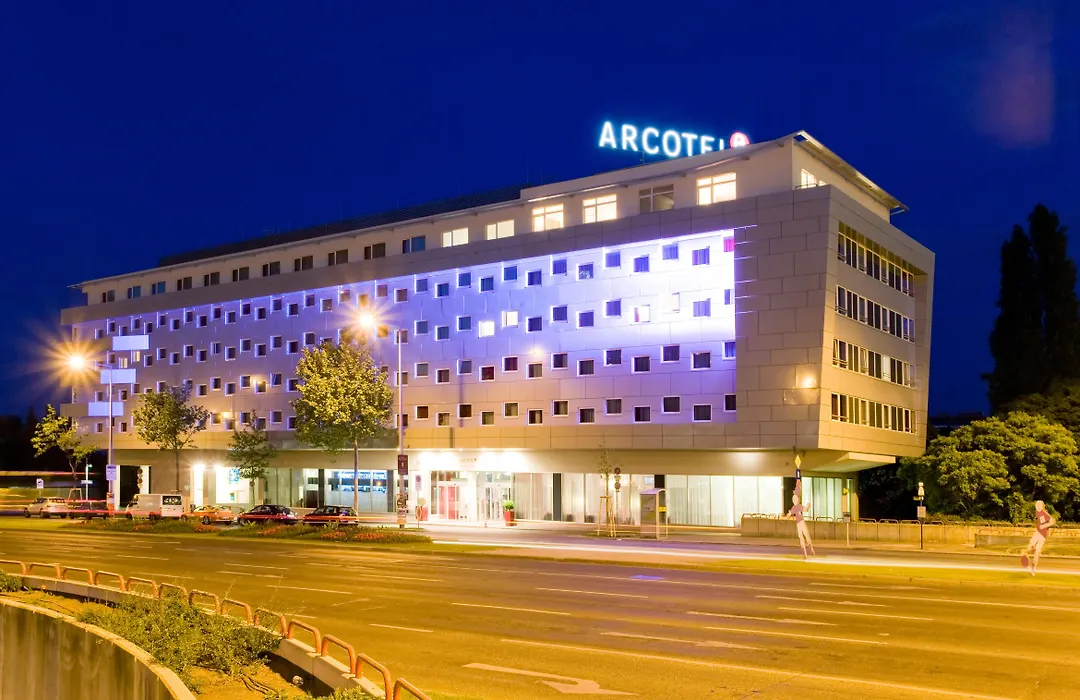 Arcotel Kaiserwasser Wien-1