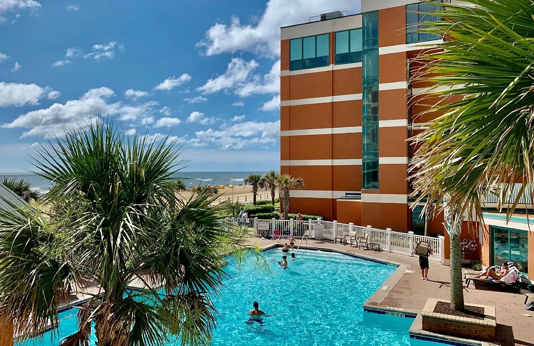 Holiday Inn & Suites Virginia Beach - North Beach By Ihg-1