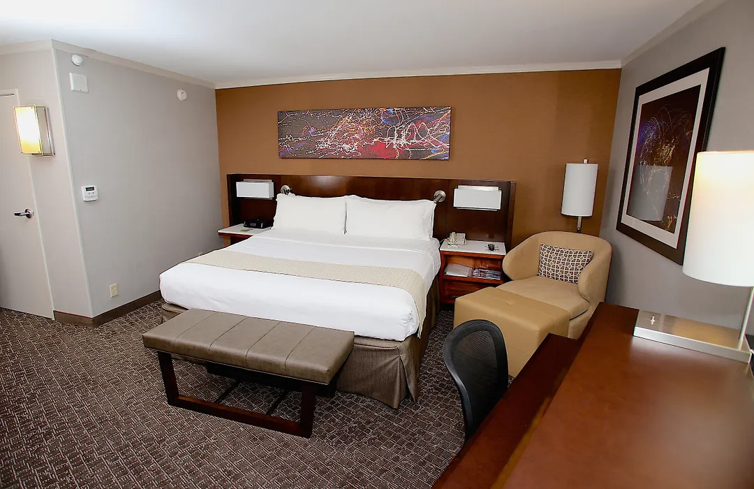 Holiday Inn Long Beach - Airport By Ihg-1