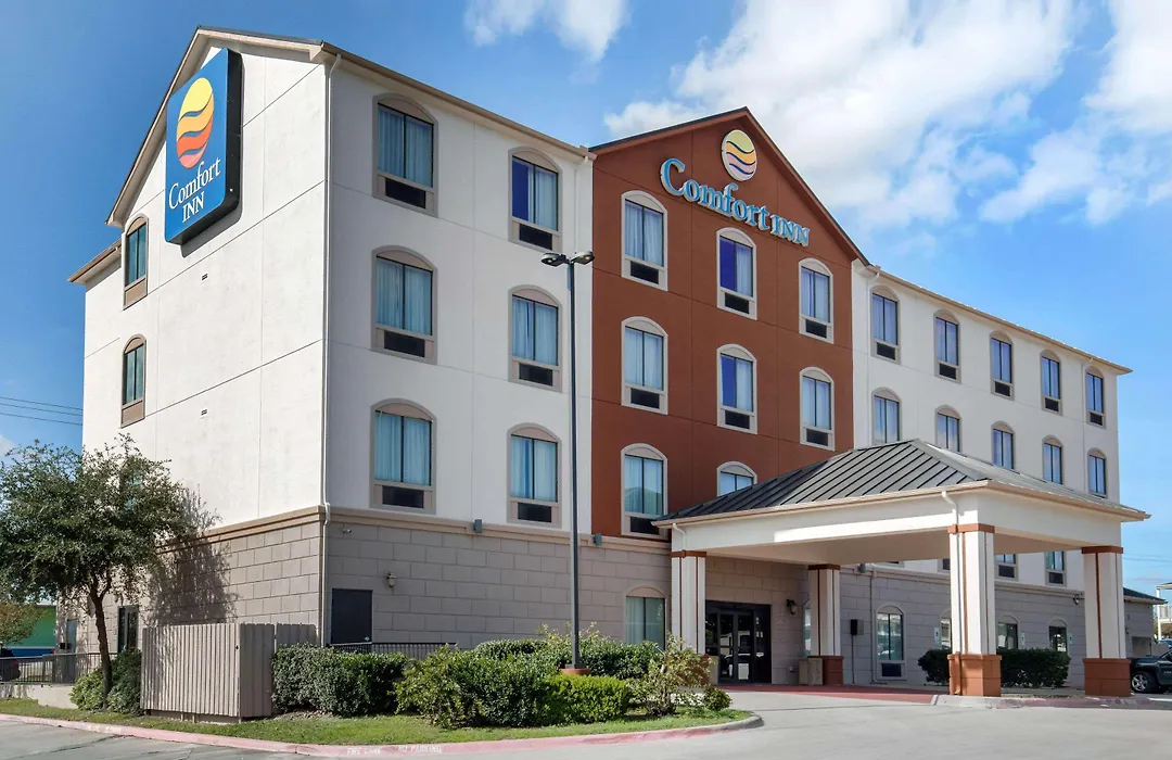 Comfort Inn Near Unt-1
