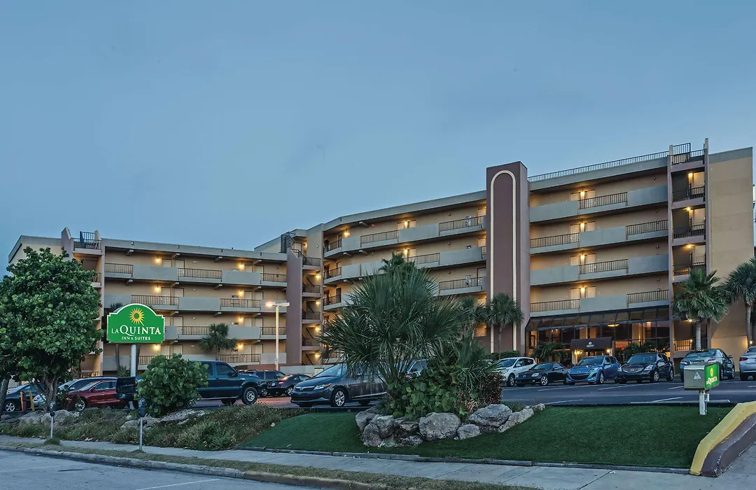 La Quinta By Wyndham Cocoa Beach Oceanfront-1