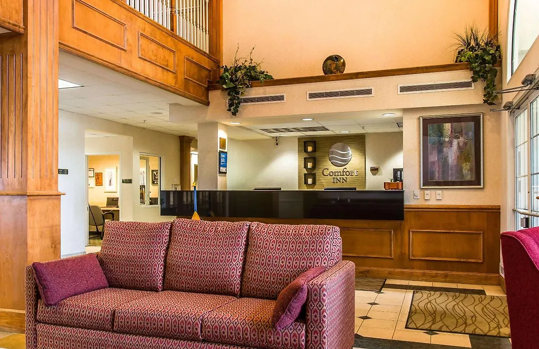 Hampton Inn Chelsea, Mi-1