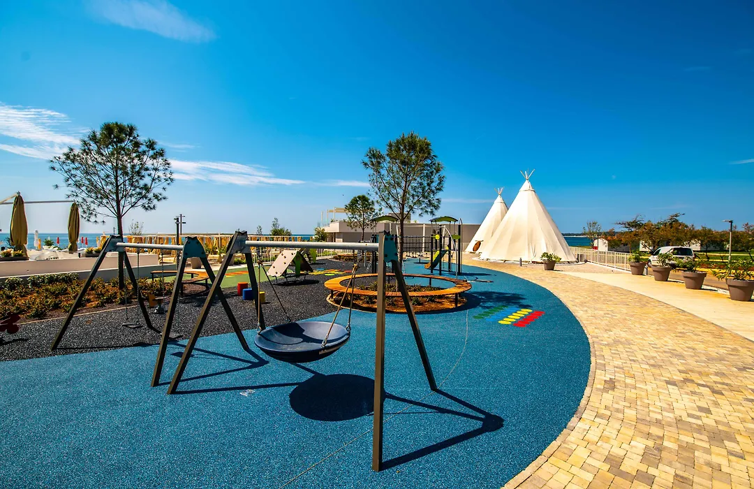 Arena Grand Kazela Camping Homes-1