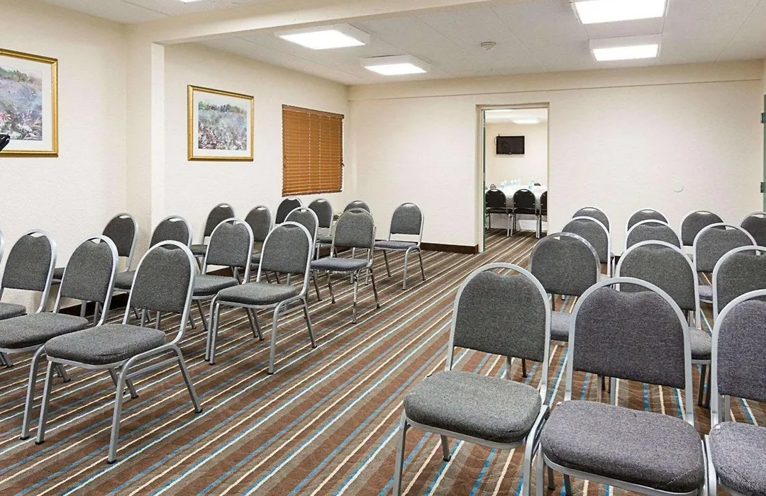 Comfort Inn Oxon Hill - National Harbor-1