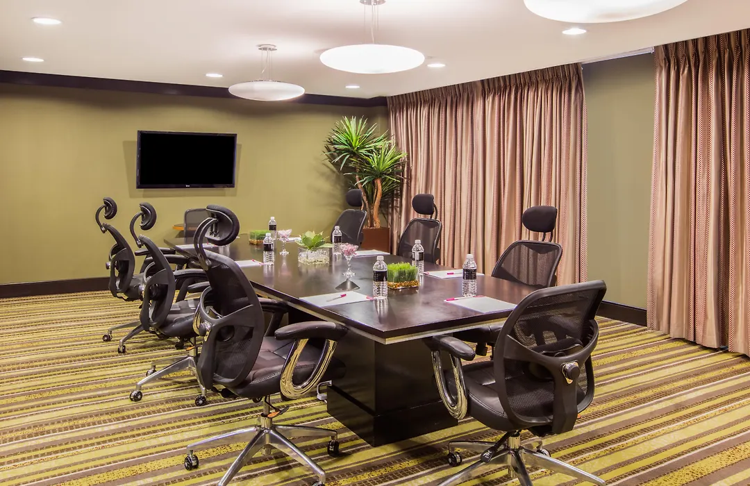 Crowne Plaza Houston Galleria Area By Ihg-1