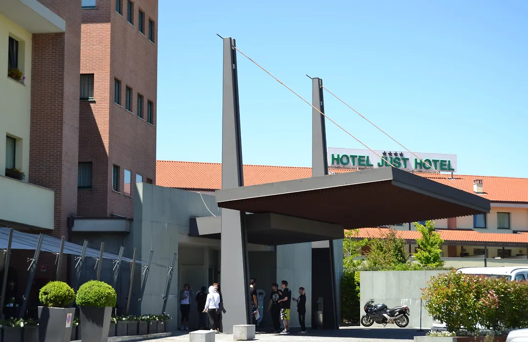 Just Hotel Lomazzo Fiera-1
