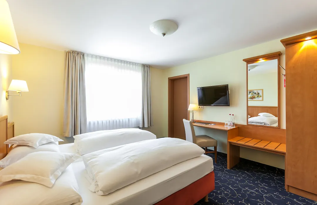 Mercure Hotel Luebeck City Center-1